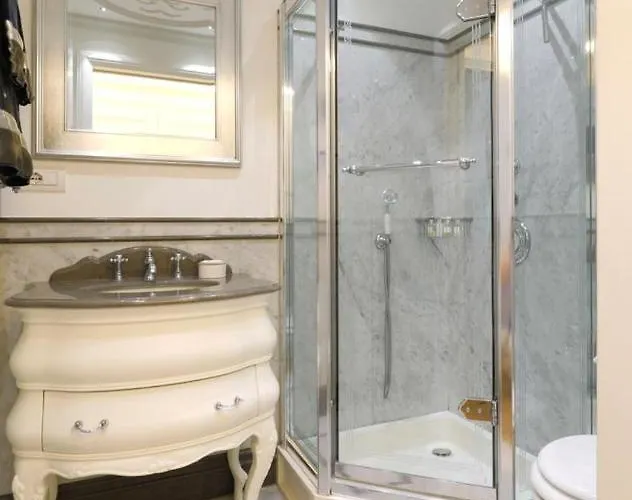 Sunset With View In Apartman